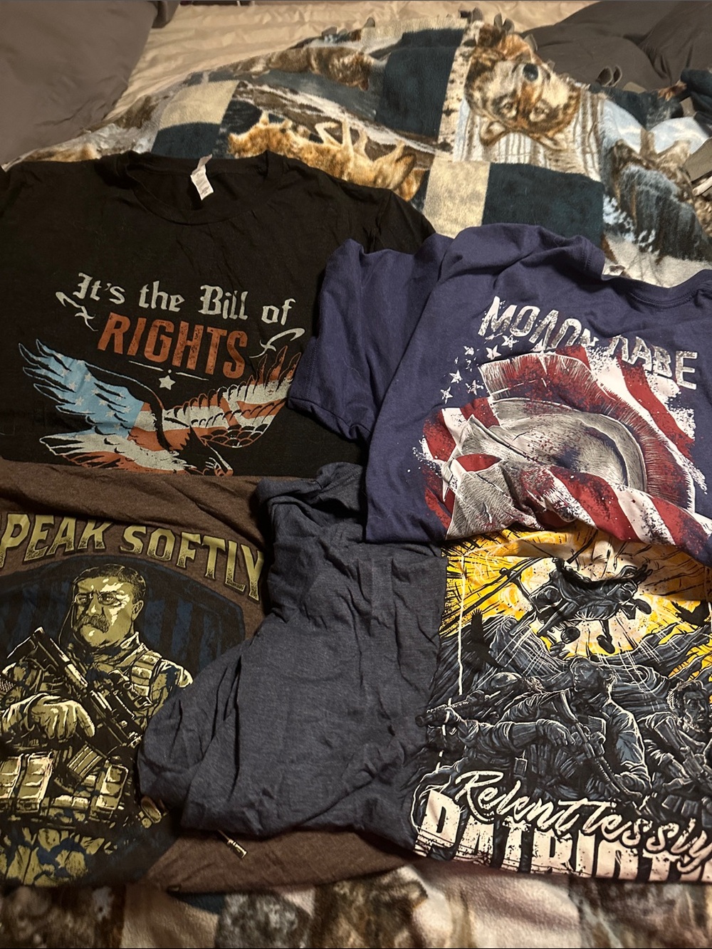 Men’s nine line apparel shirts